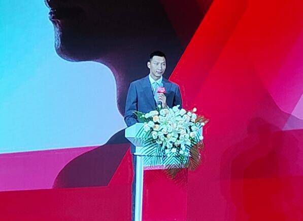 杨晓雯